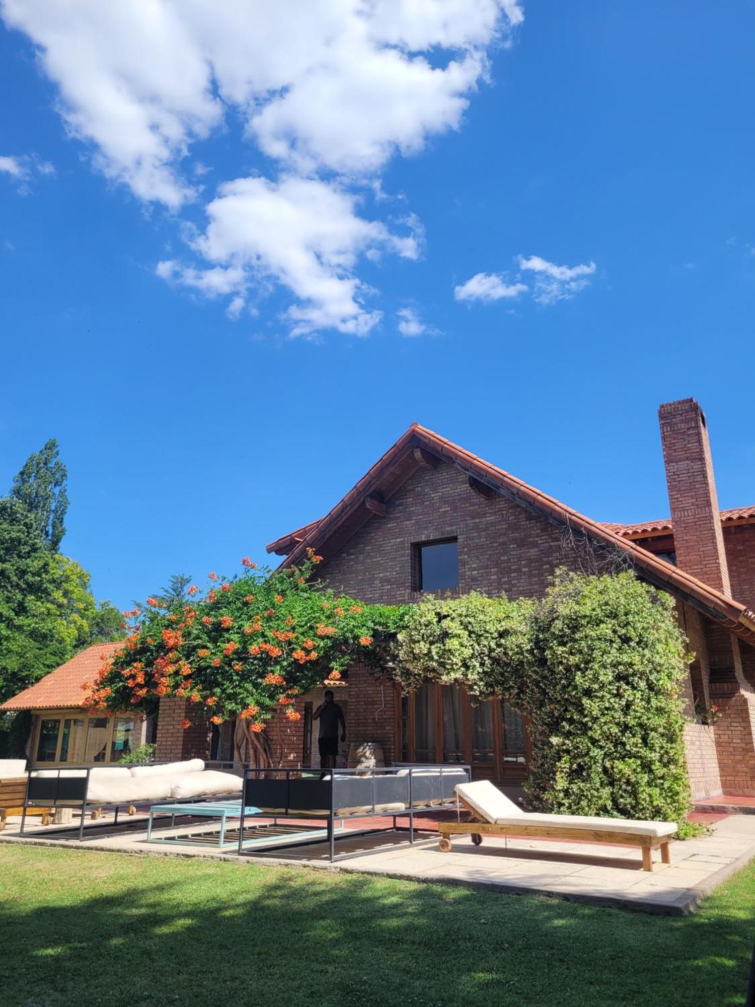 La Bignonia Posada Chacras de Coria Bagian luar foto